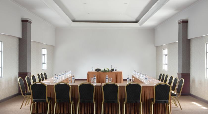 Hotel Dafam Semarang 43/47