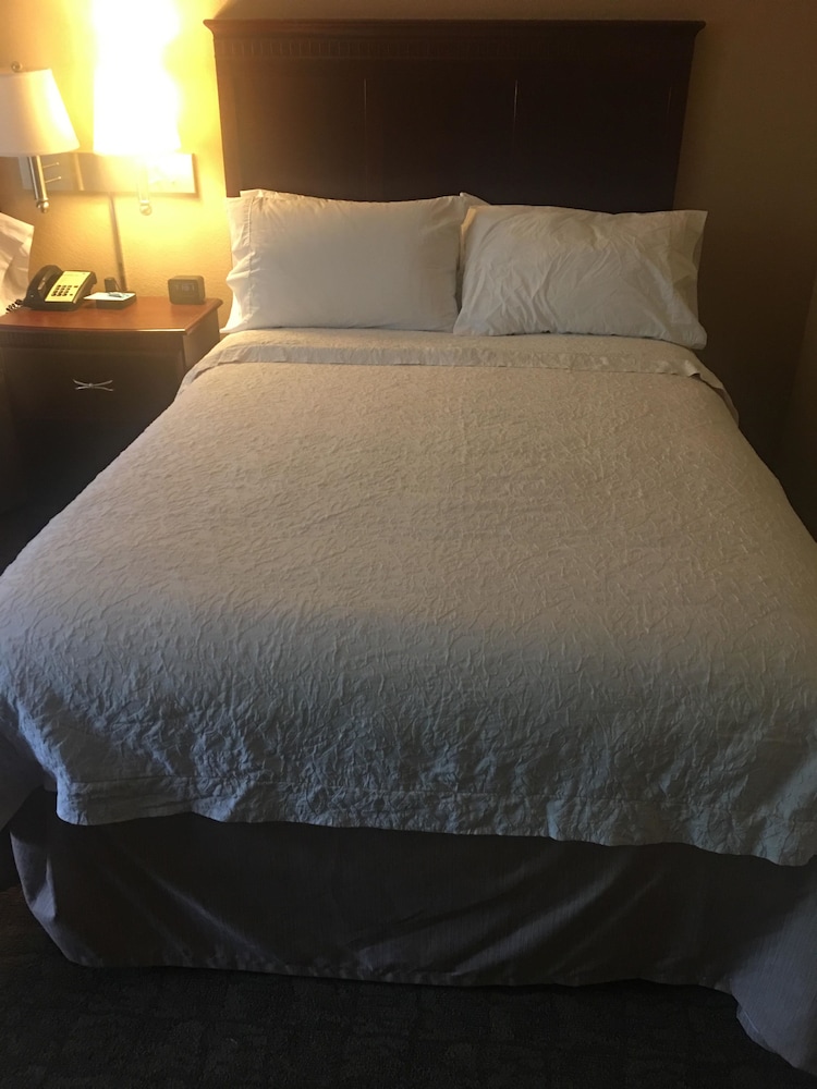 Hampton Inn Perry, FL 24/41