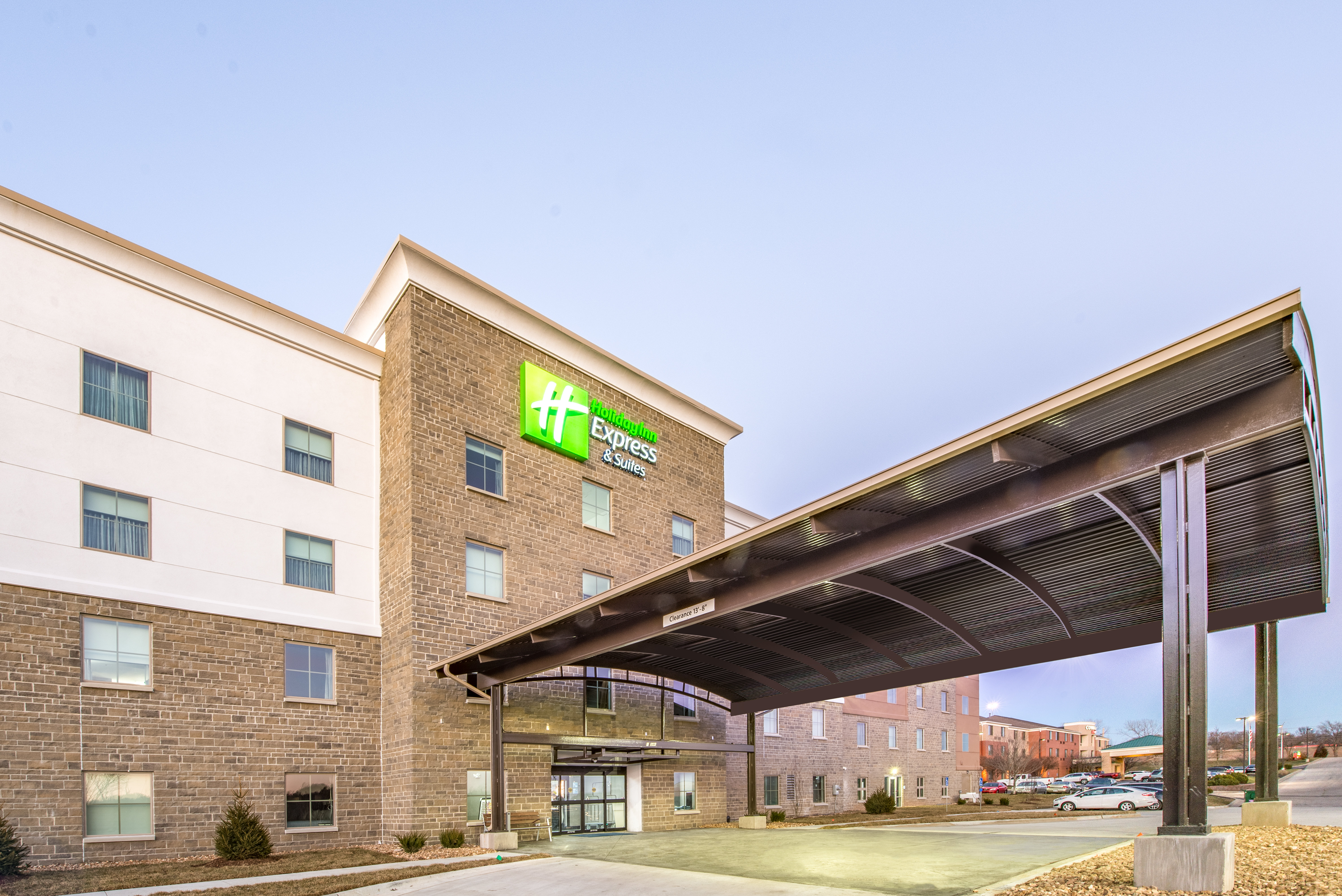 Holiday Inn Express Suites Shawnee Kansas City West 2/67