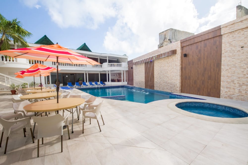 Hotel Las Americas 5/63