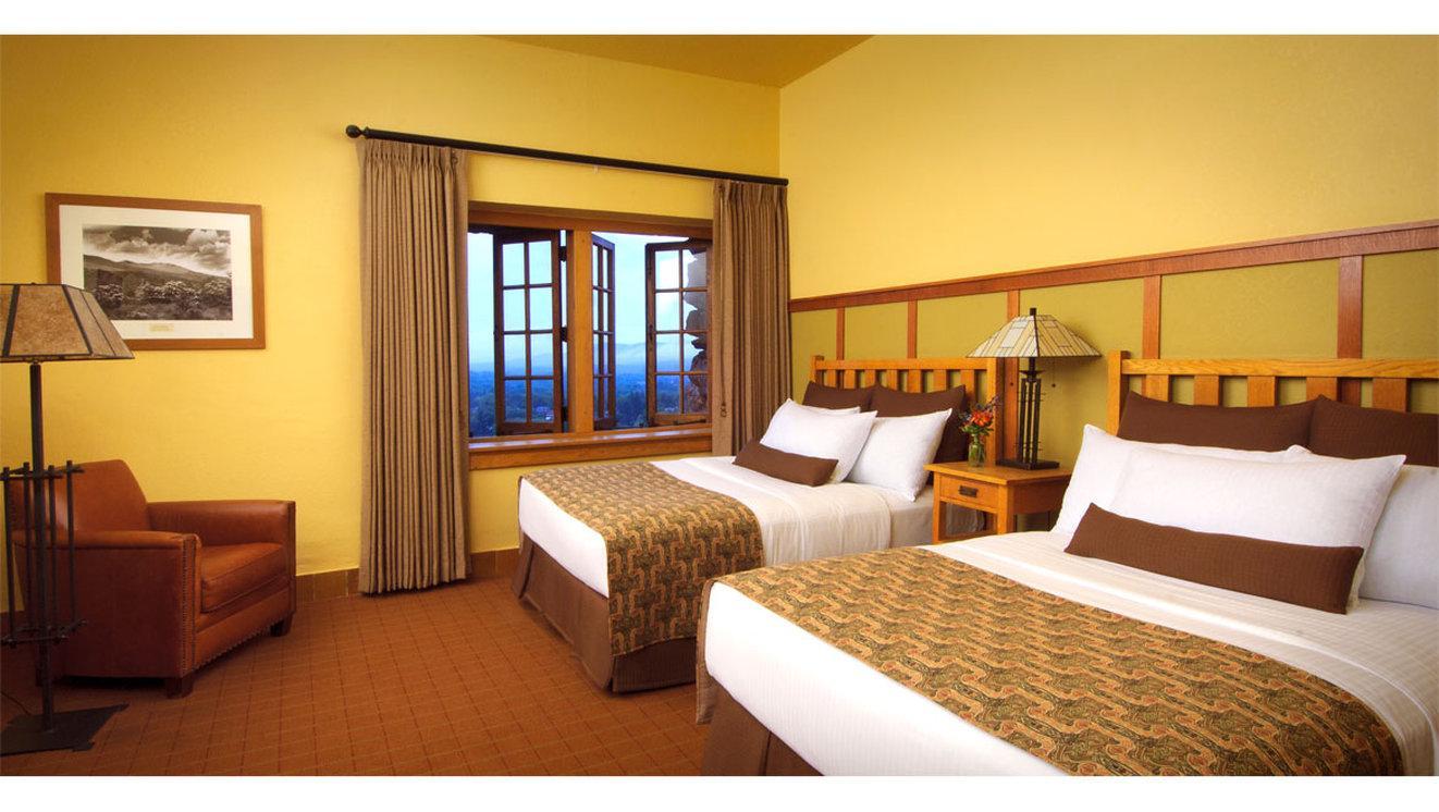Resort, 2 Double Beds, Mountain View