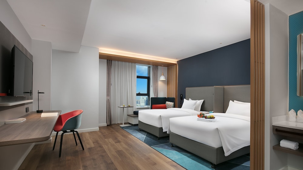 Standard, Twin Beds, Extra Floor Space