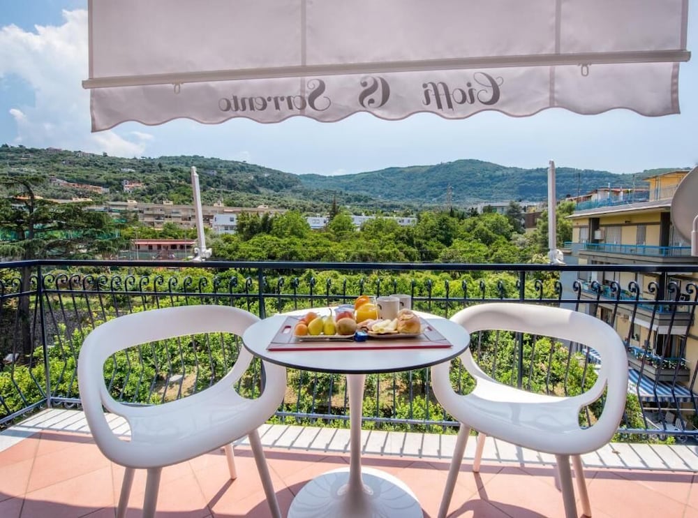 Cioffi Sorrento Rooms 43/50