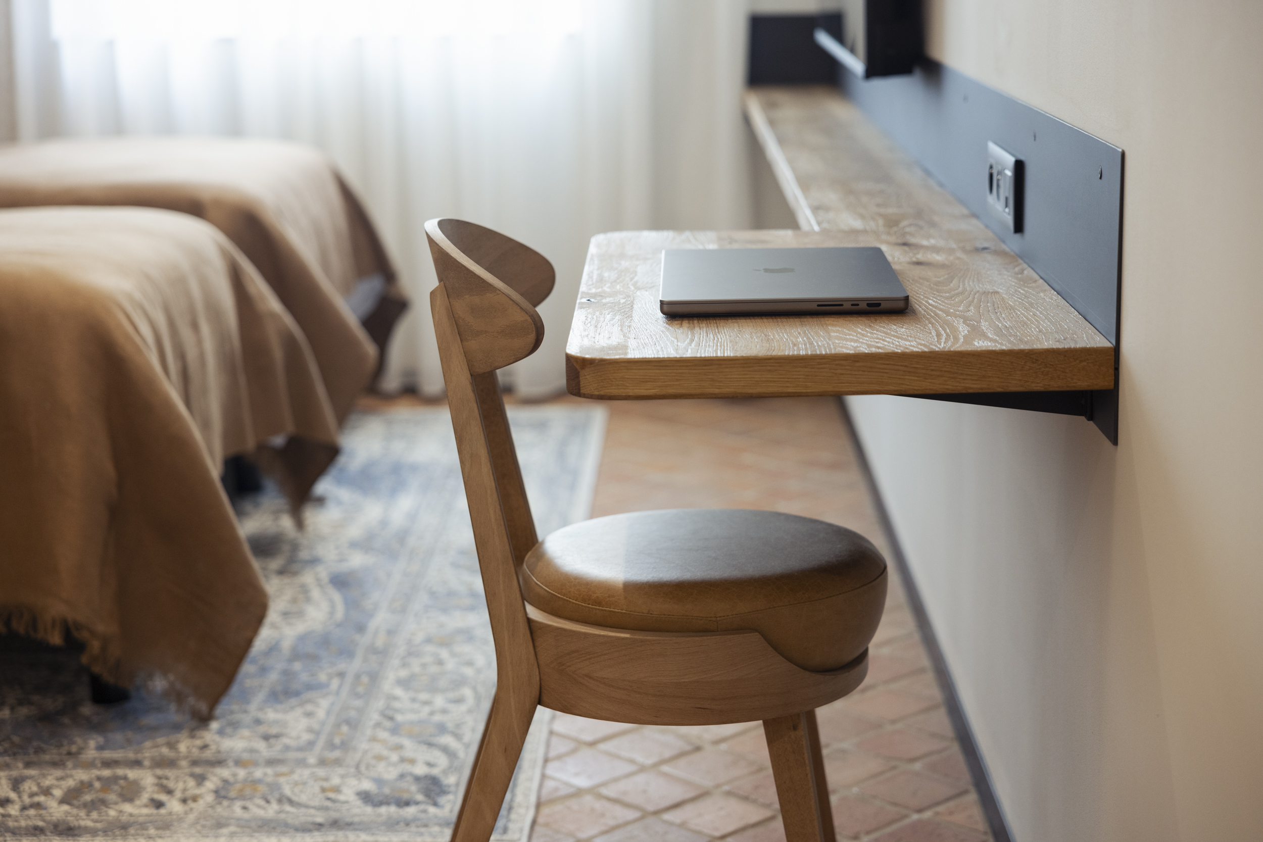 Nomadic Urban Premium Suites 40/50