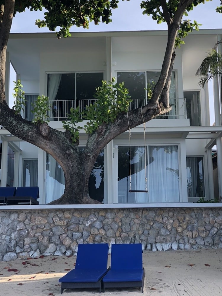 Baan Fah Resort 7/89