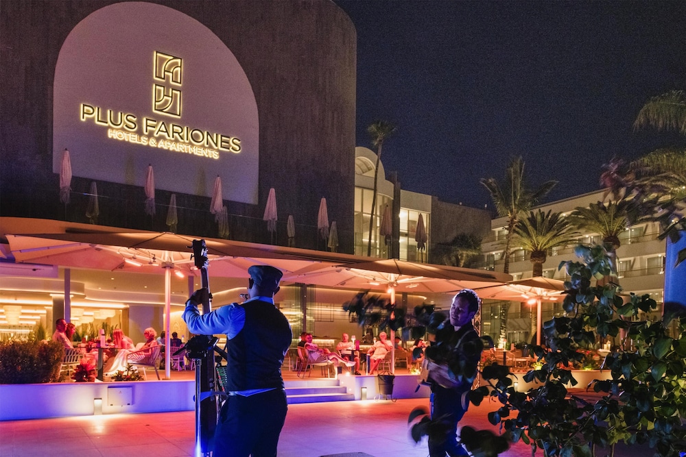 Plus Fariones Suite Hotel 52/57