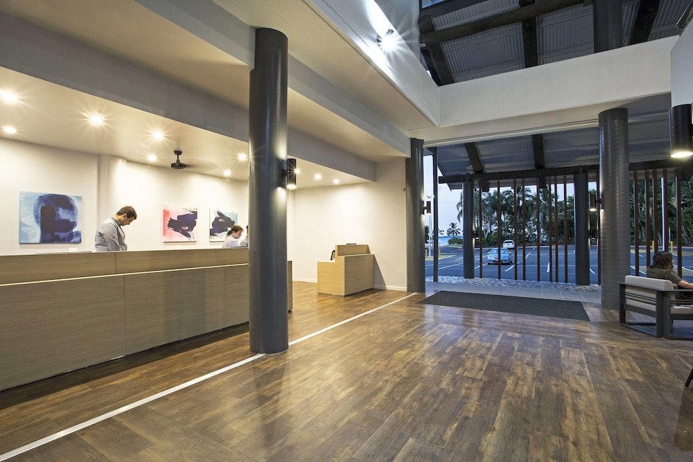 Mantra Club Croc Airlie Beach 7/48