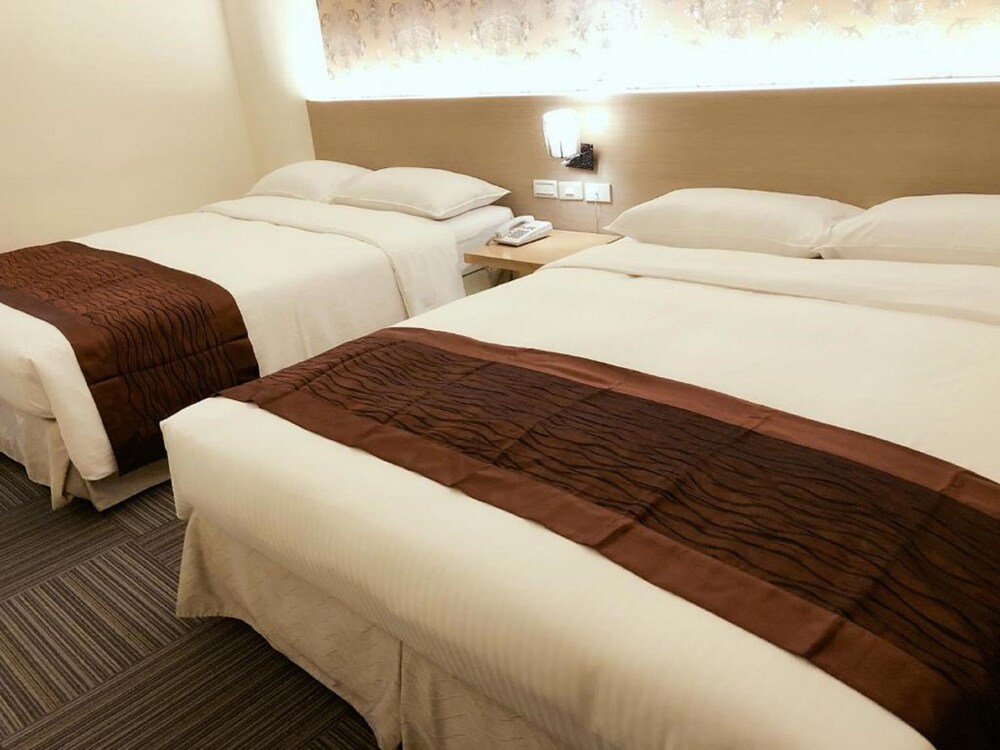 Green World New World Hotel 14/40