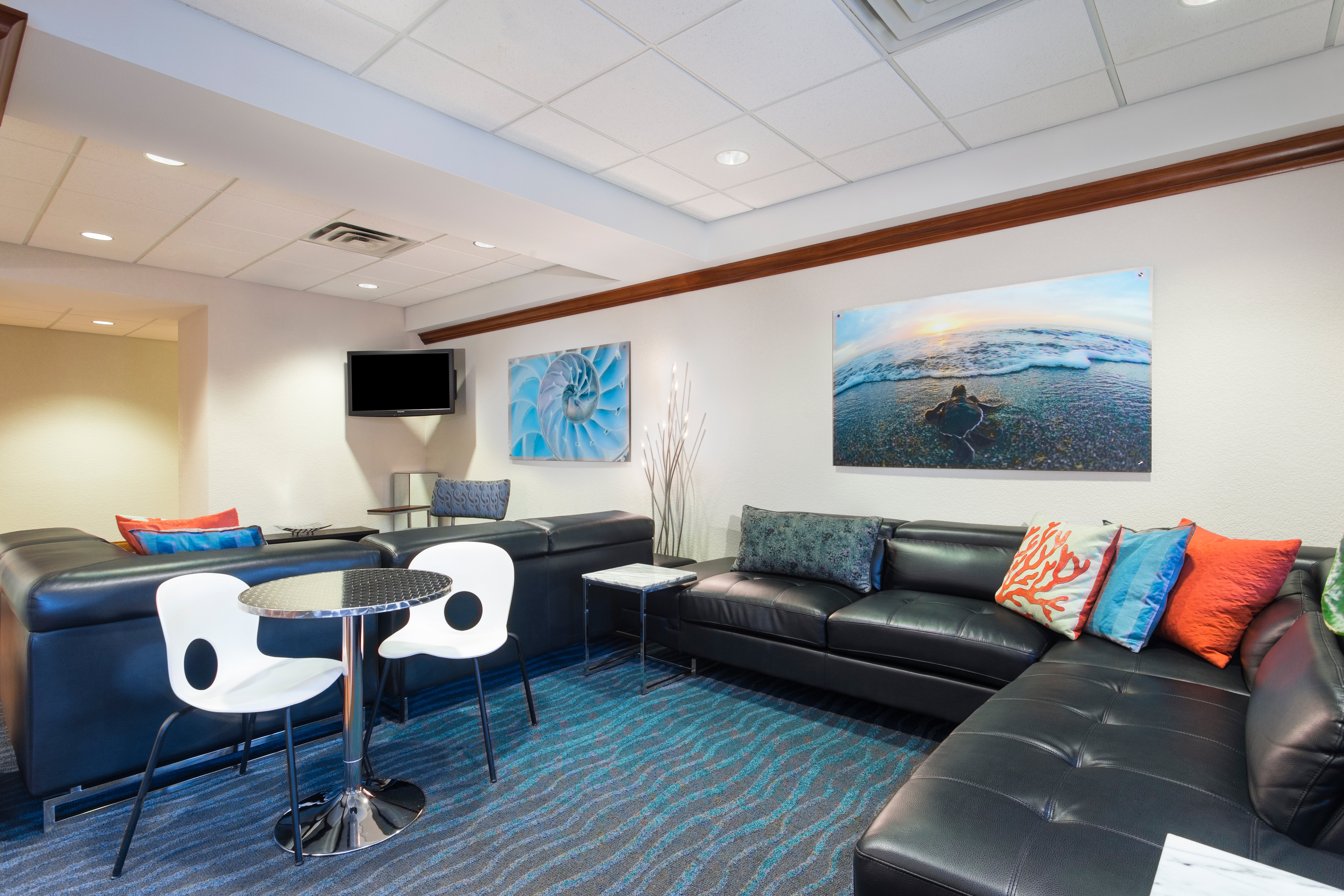 Holiday Inn Express Hotel & Suites Clearwater North/Dunedin 34/42