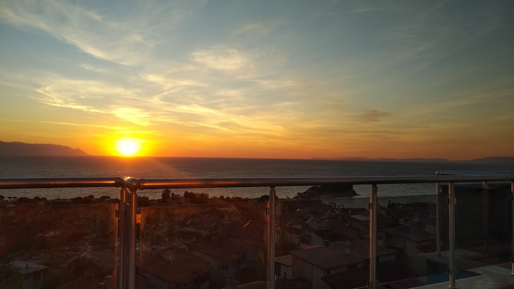 La Bella Suit Otel 64/69