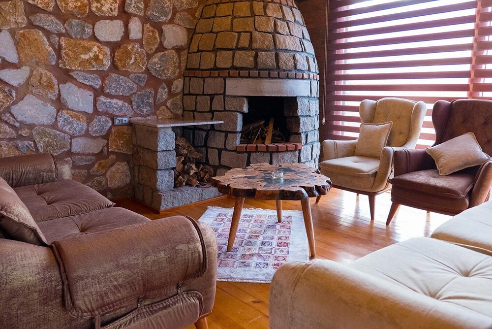 Iznik Askania Otel 26/50