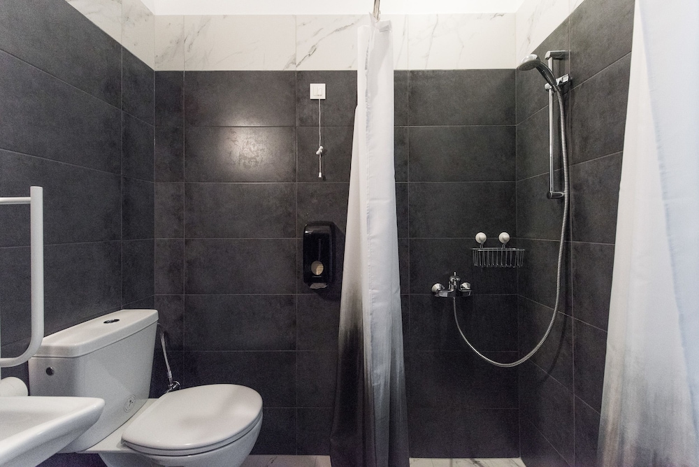 Cocoon City Hostel 44/50