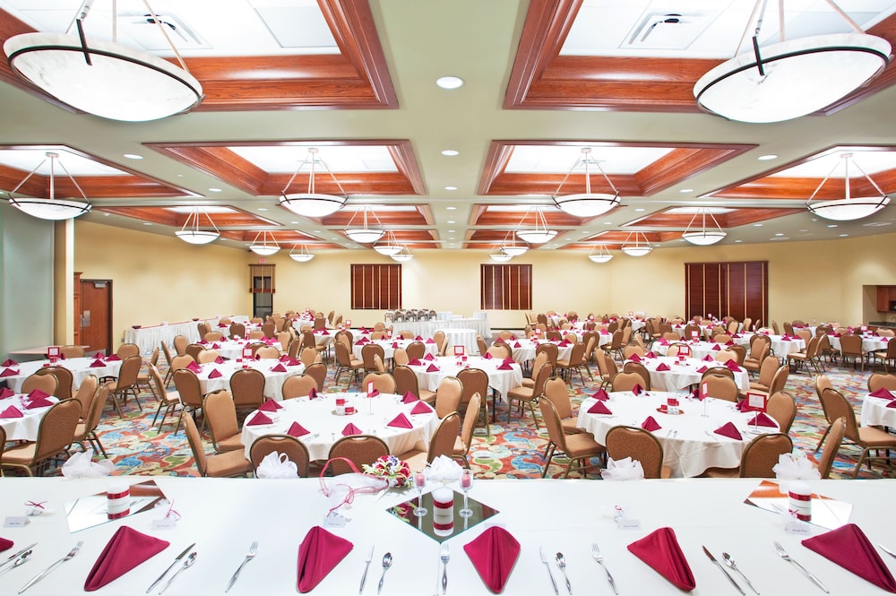 Holiday Inn Midland 60/75