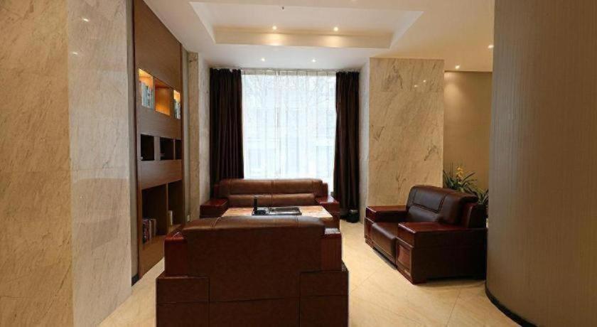 City Comfort Inn Wuhan Hankou Jiangtan 33/52