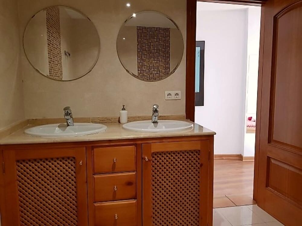 Todosierranevada 64/80