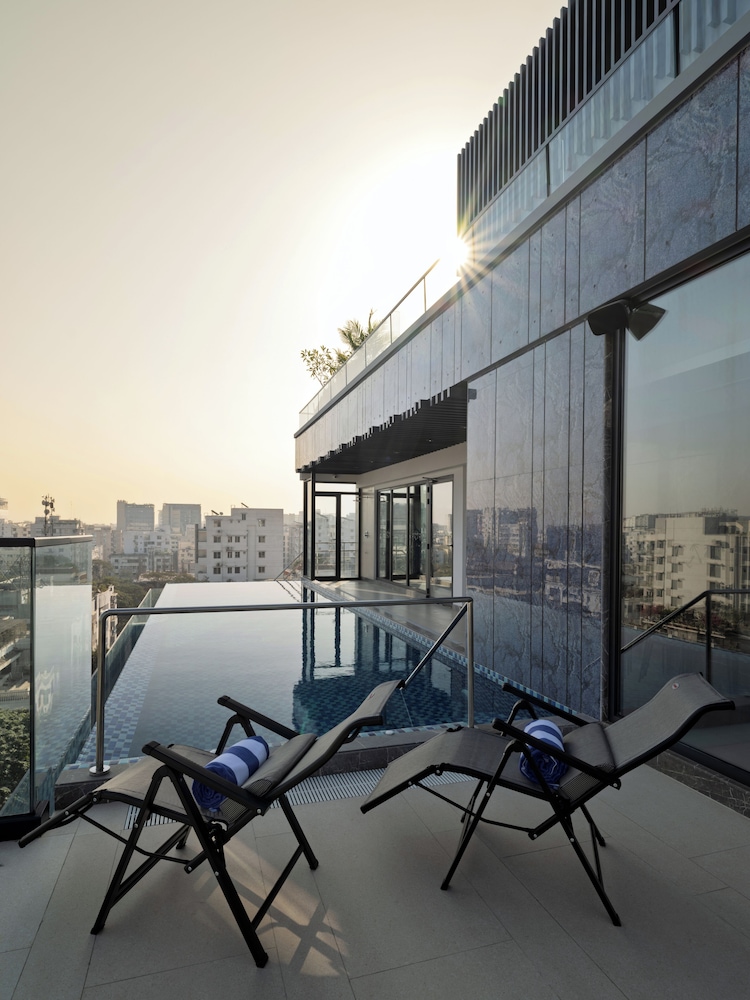 W Residence Living photo5