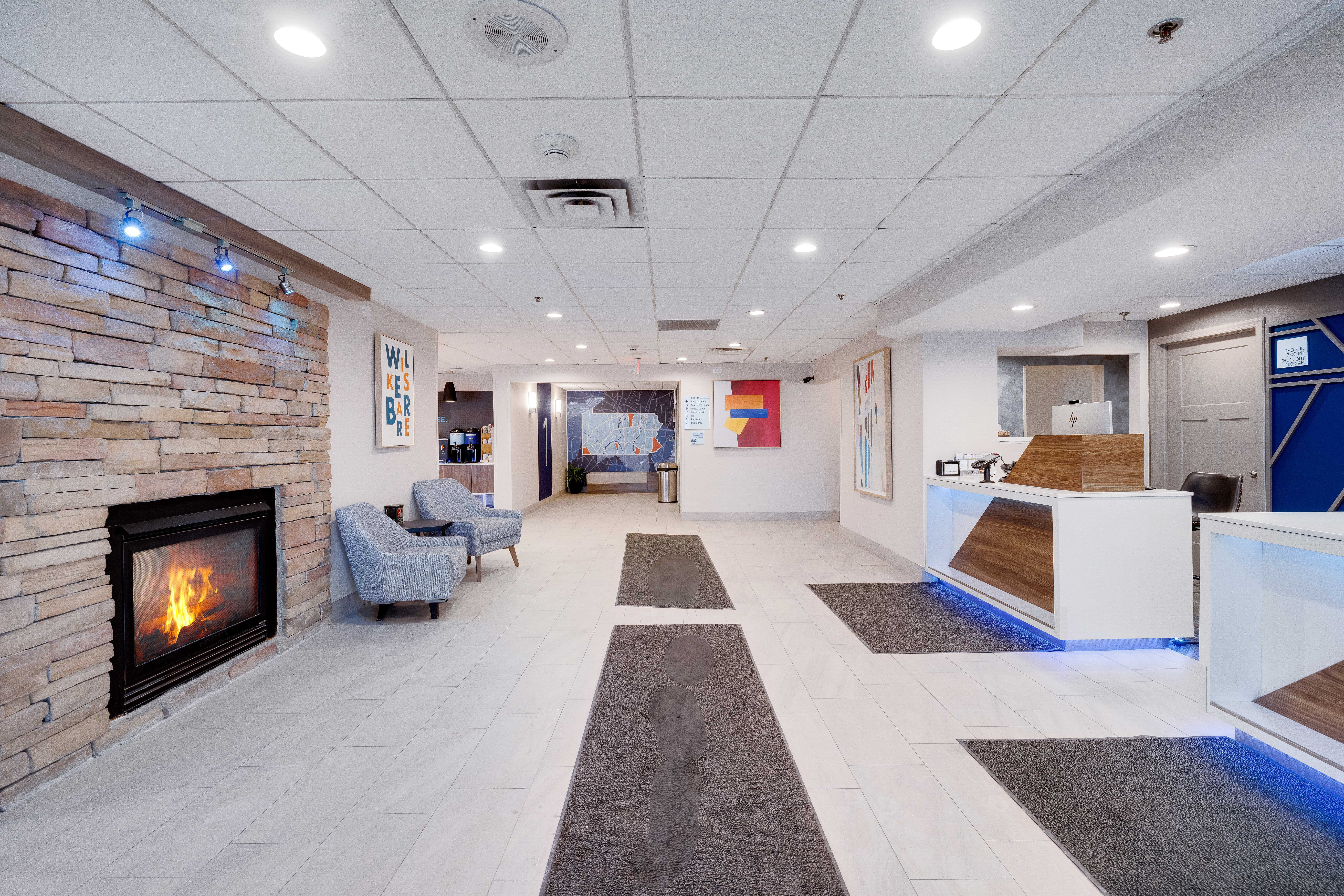 Holiday Inn Express Wilkes Barre East 10/57