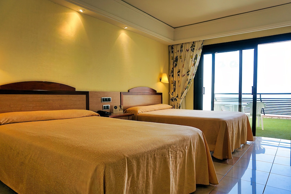 SBH Crystal Beach Hotel & Suites - Adults Only 5/46
