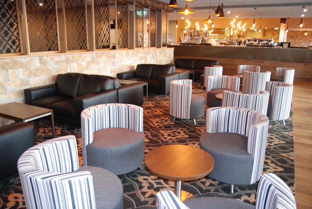 Mercure Warragul 47/67
