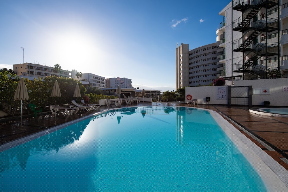 TC Apartamentos Dorotea 13/71