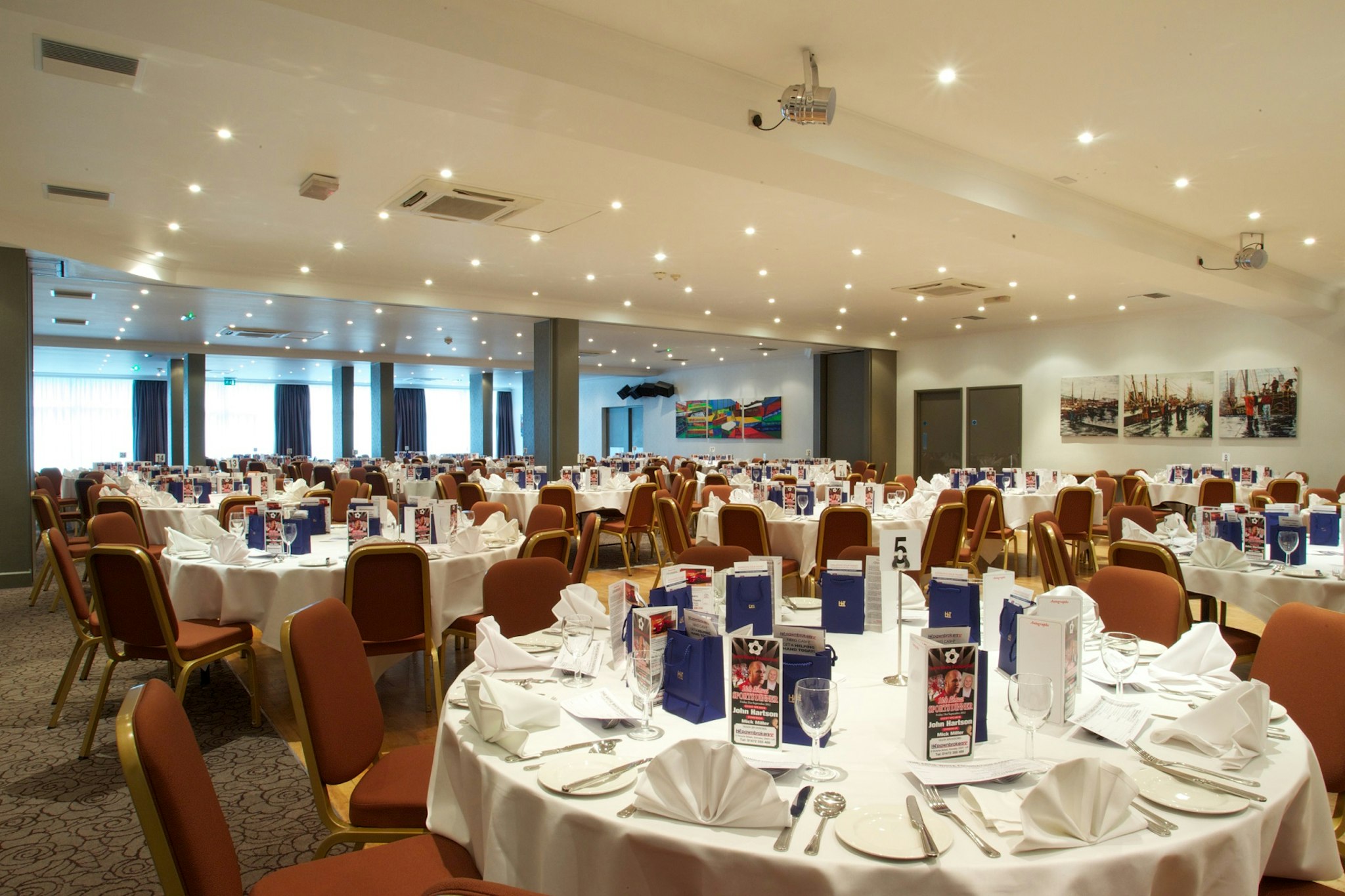 Humber Royal Hotel 16/23