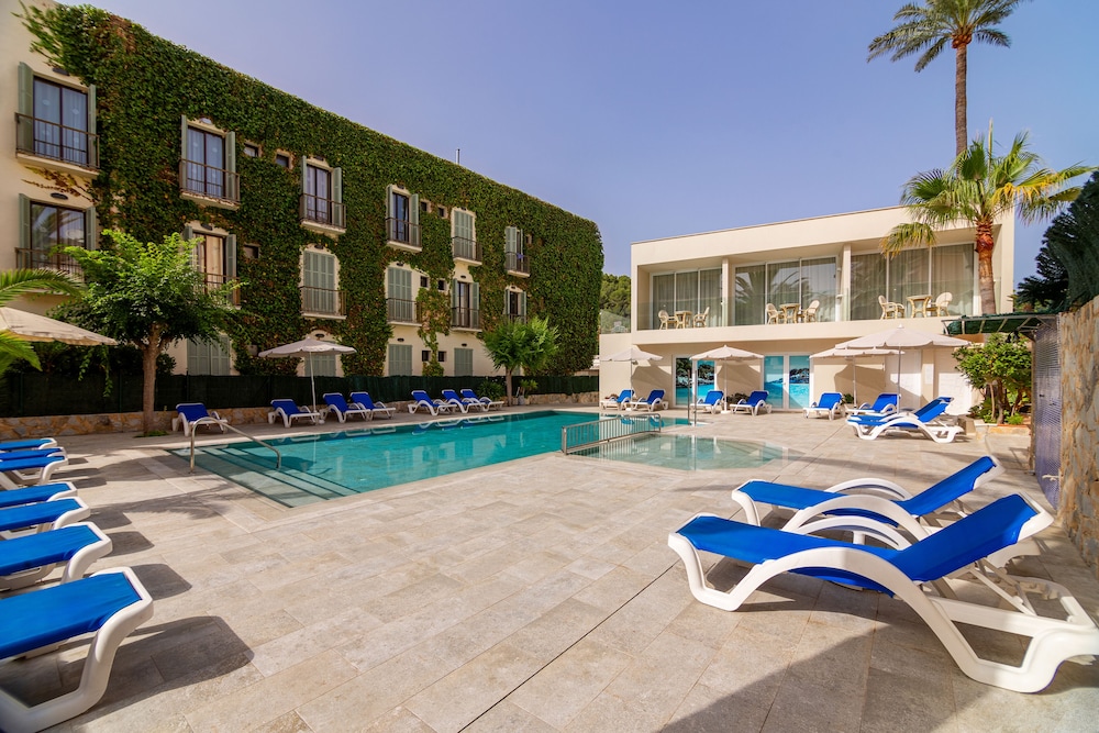 Venecia Hotel 3/64