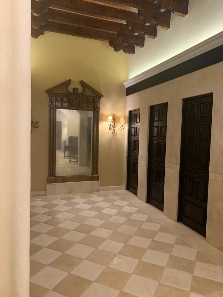 Hotel Villa Antigua 4/54