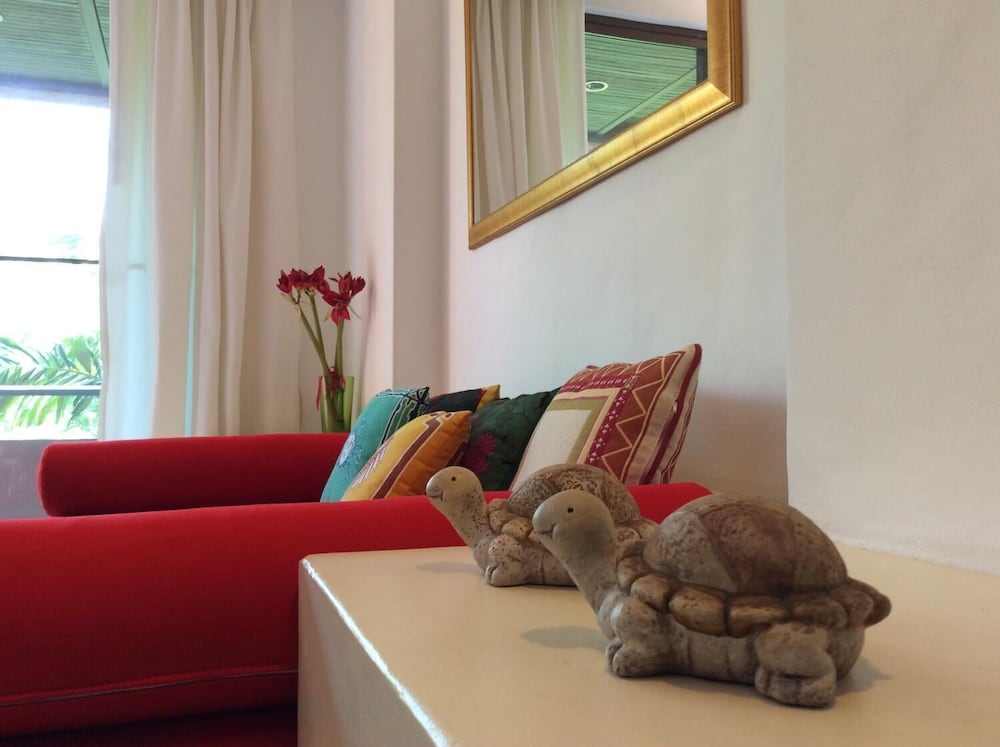 Away Las Tortugas Beachfront 23/50
