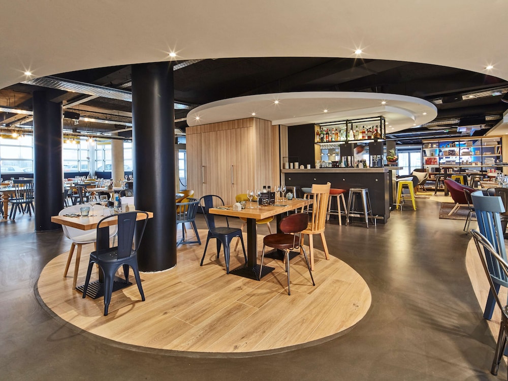 Radisson Hotel Paris Le Bourget 34/51