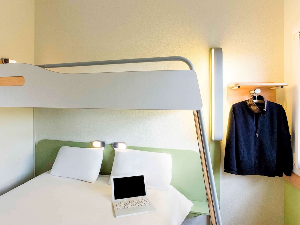 Ibis Budget Lyon Saint Genis Laval 14/62
