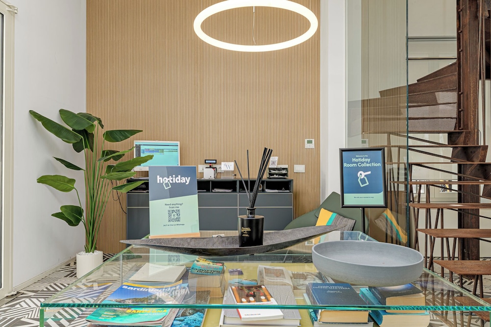 Kkult Boutique Hotel 48/57