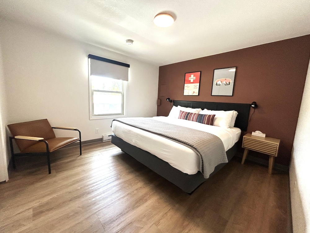 Wolf Creek Lodge, BW Signature Collection 26/71