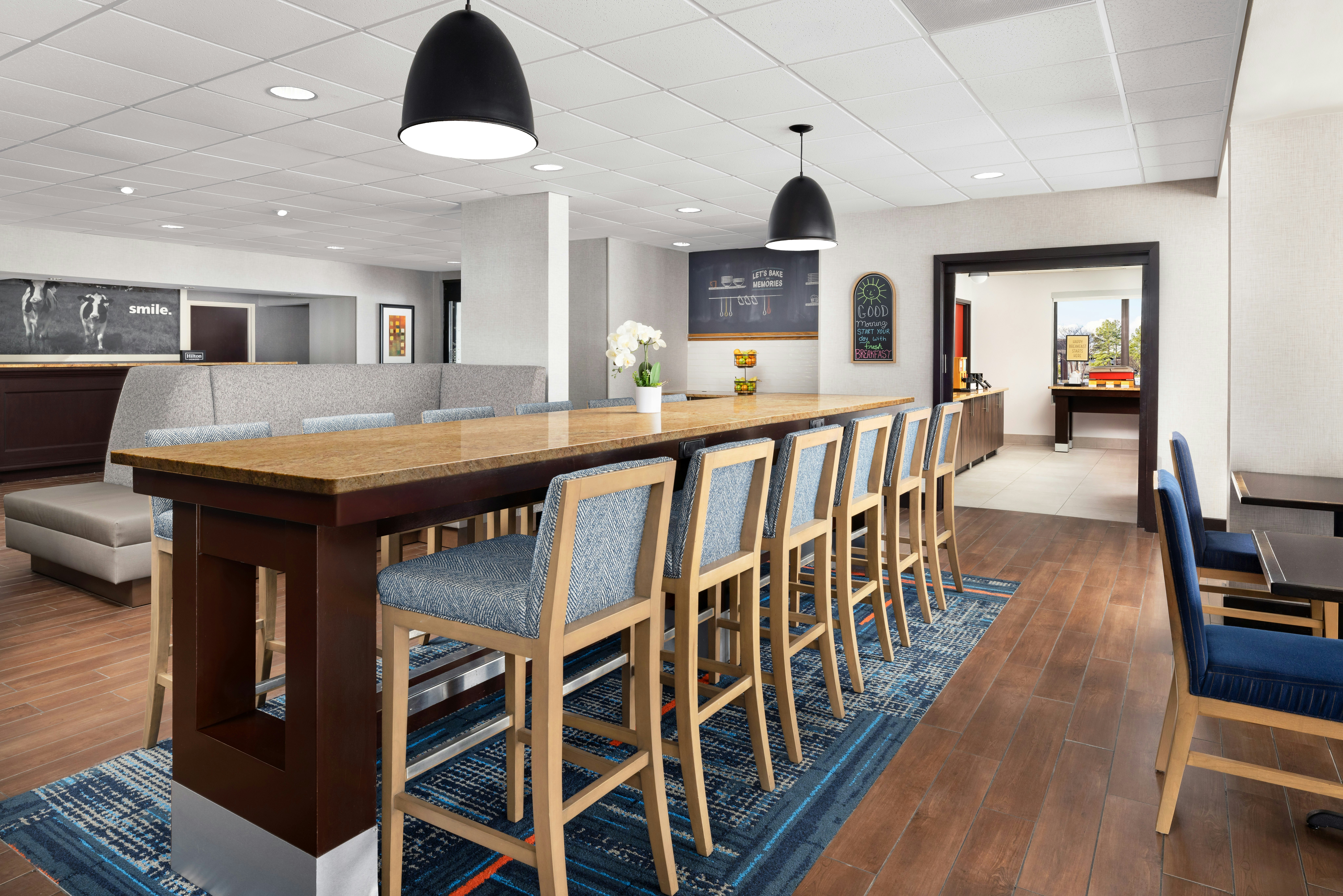 Hampton Inn Memphis-Walnut Grove/Baptist Hospital East 27/41