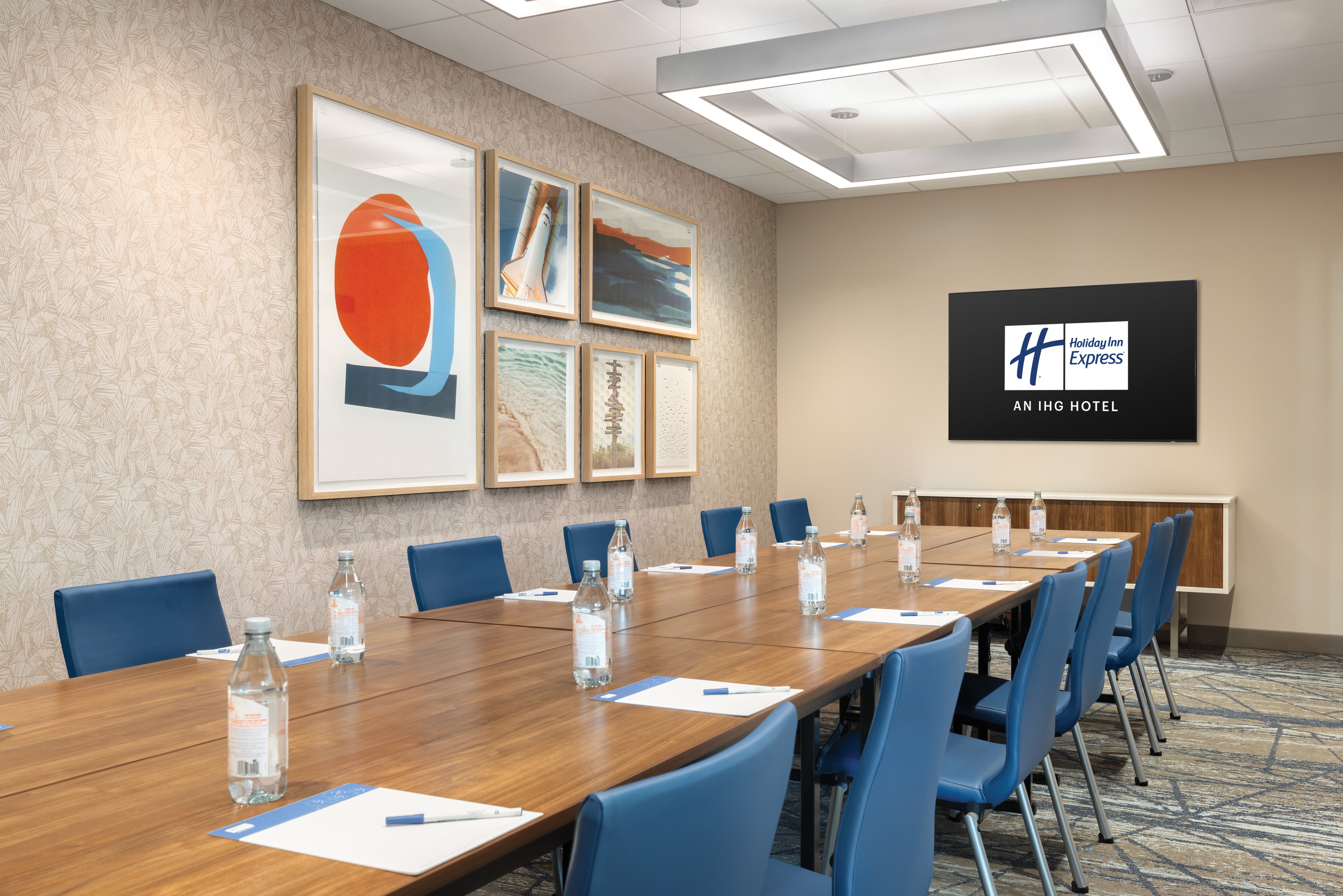 Holiday Inn Express Cape Canaveral 45/60
