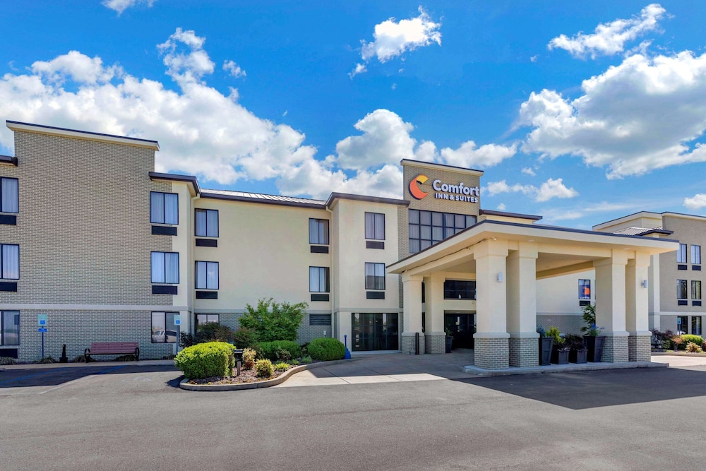 Comfort Inn and Suites Lincoln AL 55/61