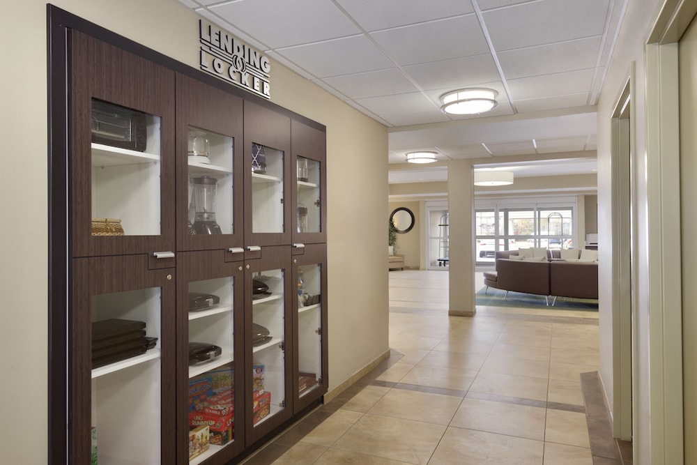 CANDLEWOOD SUITES VESTAL - BINGHAMTON 34/43