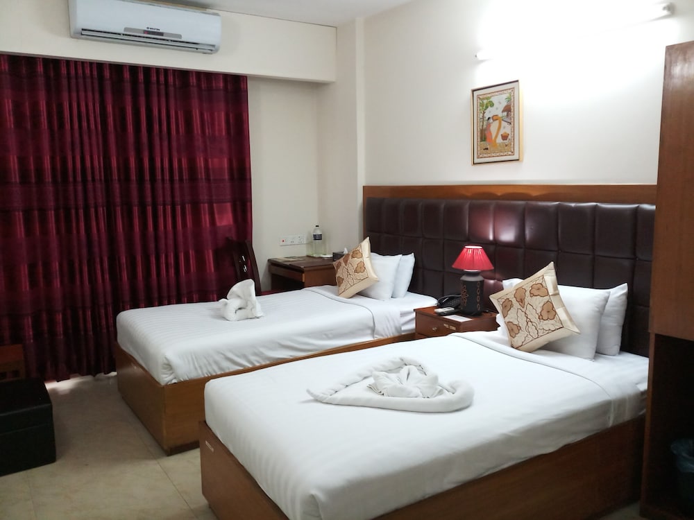 Dhaka Golden Inn 15/48