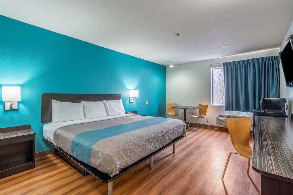 Motel6 Rocky Mount, NC 14/47