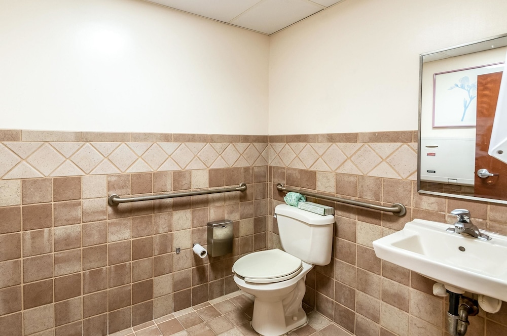 Econo Lodge Inn & Suites Middletown - Winchester South 9/31