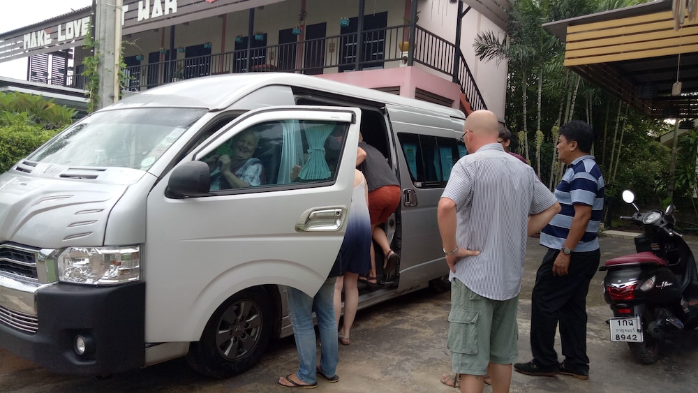 Sawasdee River Kwai Lodge 2/47