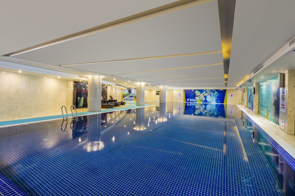 ROYAL CENTURY HOTEL SHANGHAI 15/35