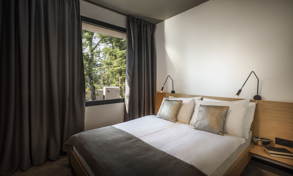 Villa, Bunk Bed, 3 Queen Beds, Sofa