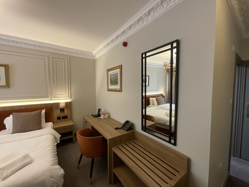 STANDARD, TWIN BEDS