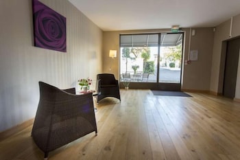 P Tit Dej Hotel Niort 32/58
