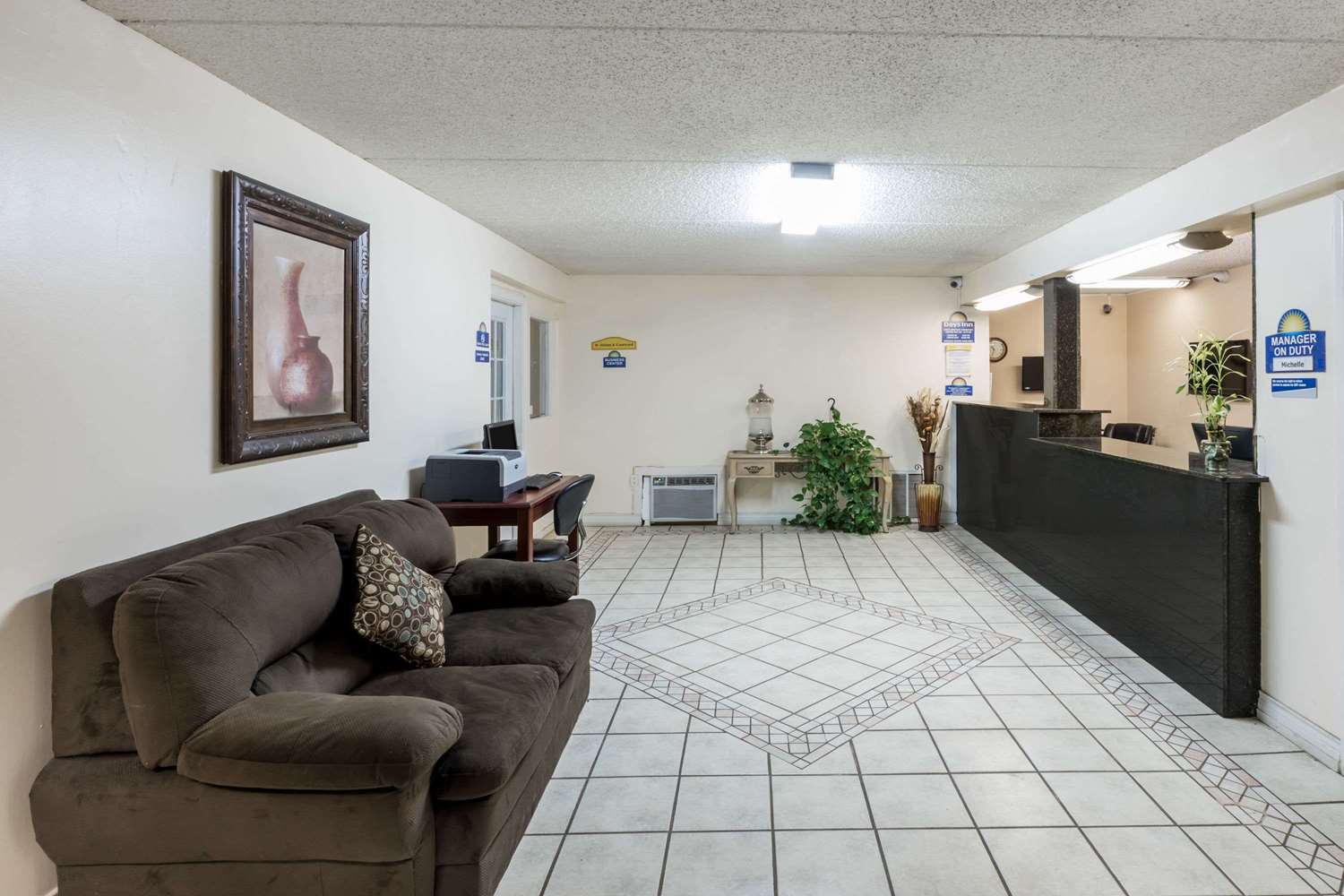 Days Inn by Wyndham Midland 16/25