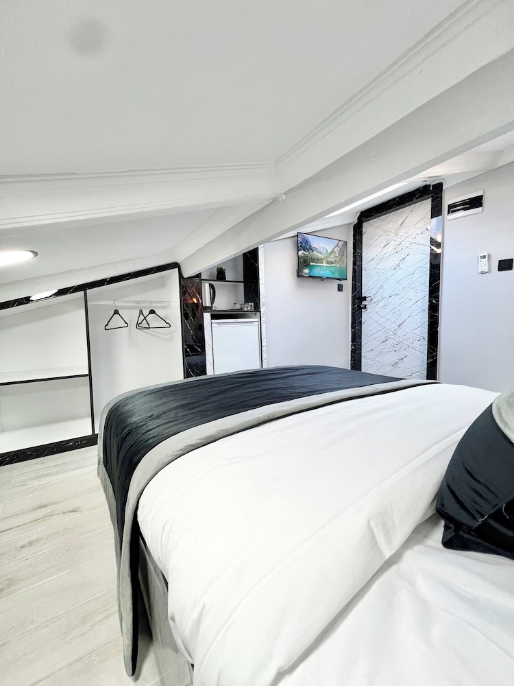 Taksim Larissa Hotel 18/50