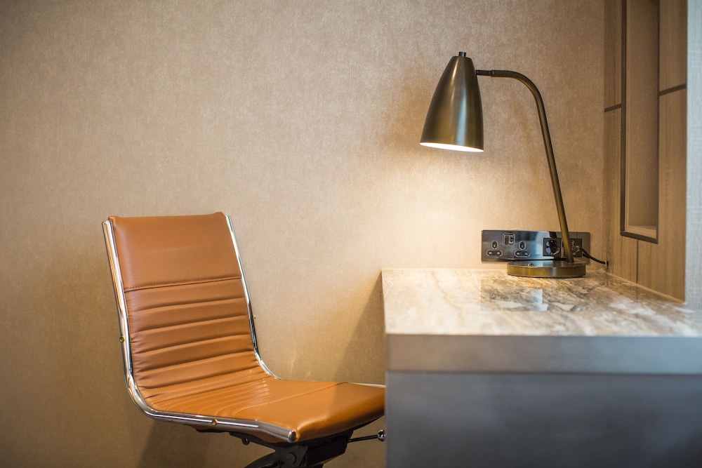 Doubletree By Hilton London Kingston Upon Thames 45/46