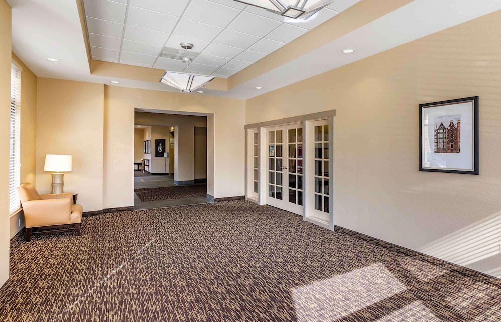 Extended Stay America San Rafael - Francisco Boulevard East 54/57