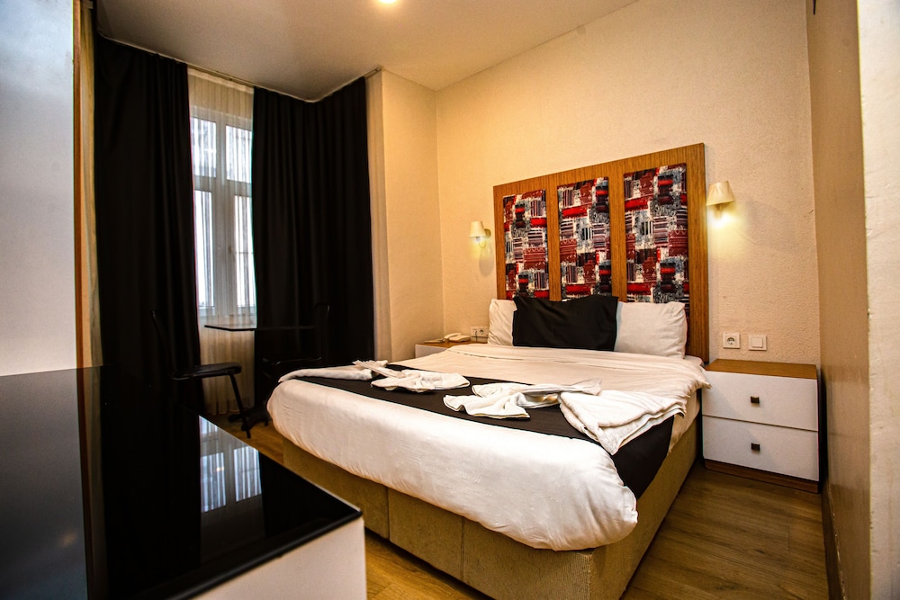 La Pazza Suites 16/50