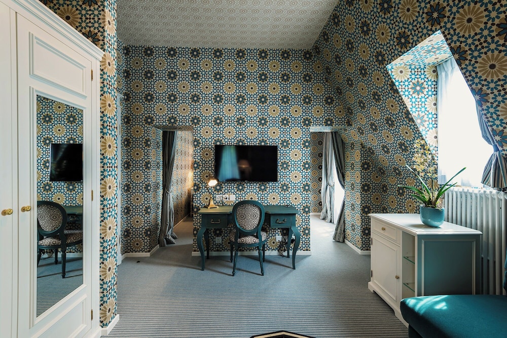 Chateau Gütsch 52/79